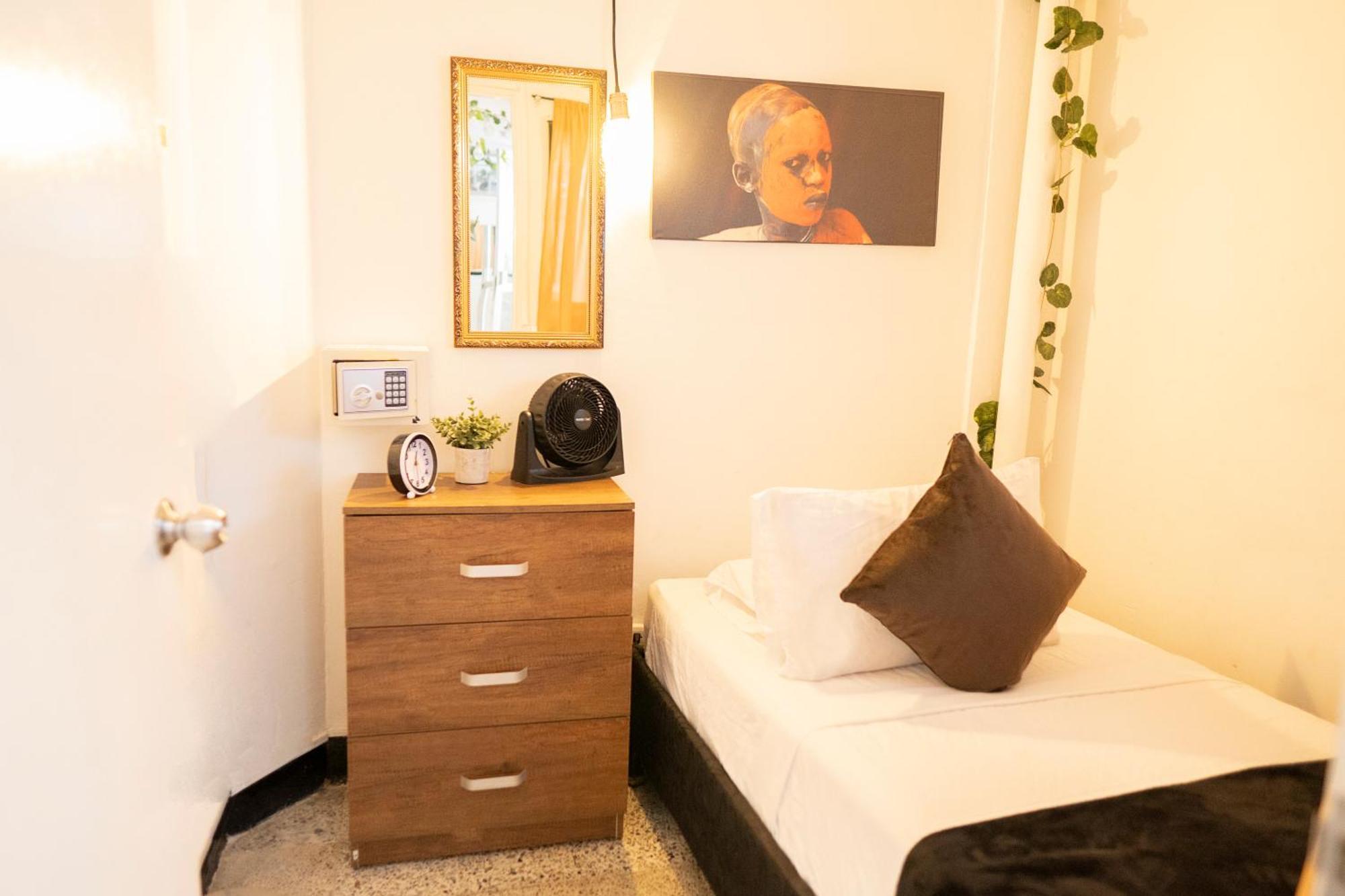 Africa House-Casa Hotel Laureles-La70 Medellín Zewnętrze zdjęcie