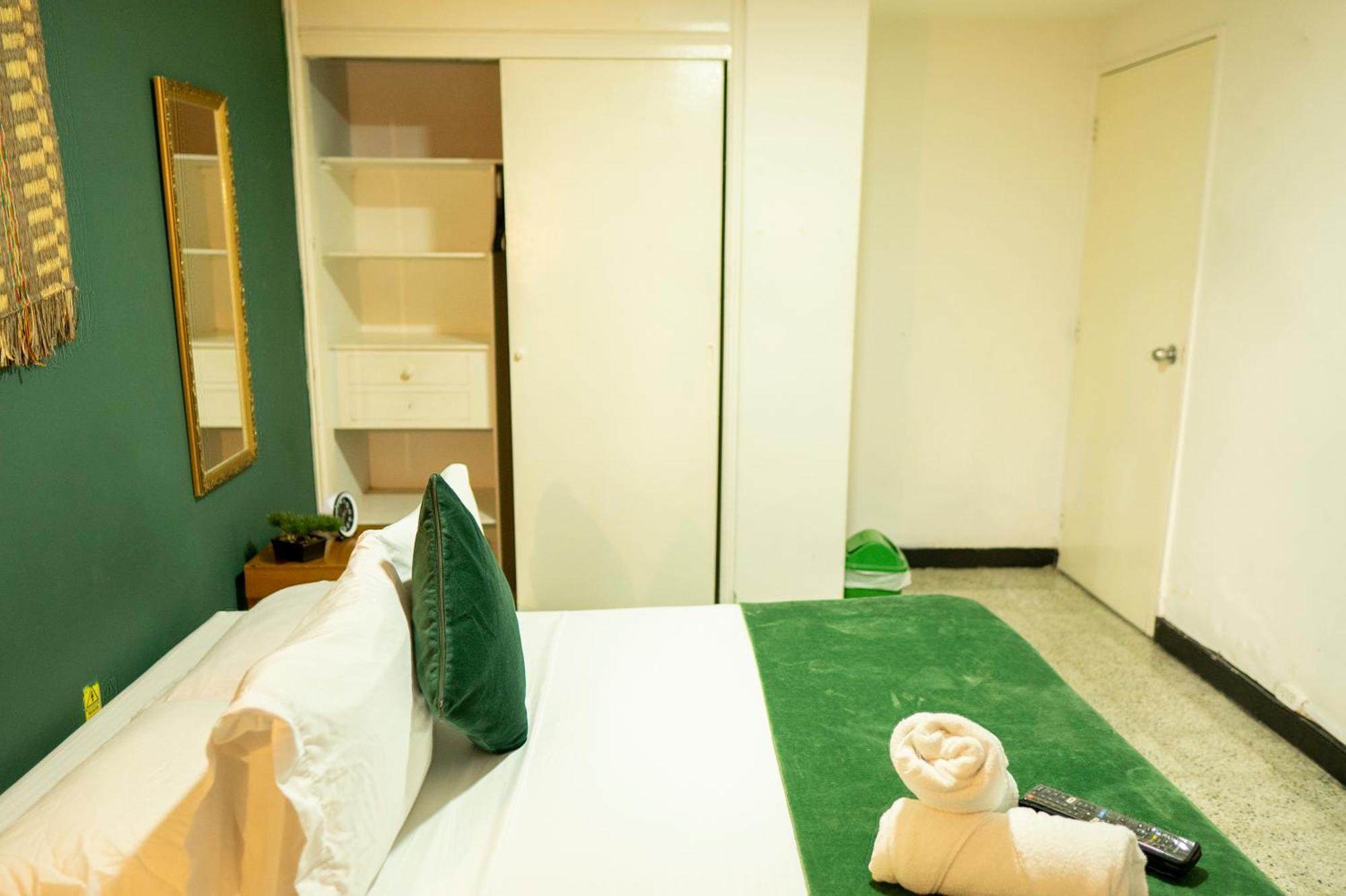 Africa House-Casa Hotel Laureles-La70 Medellín Zewnętrze zdjęcie