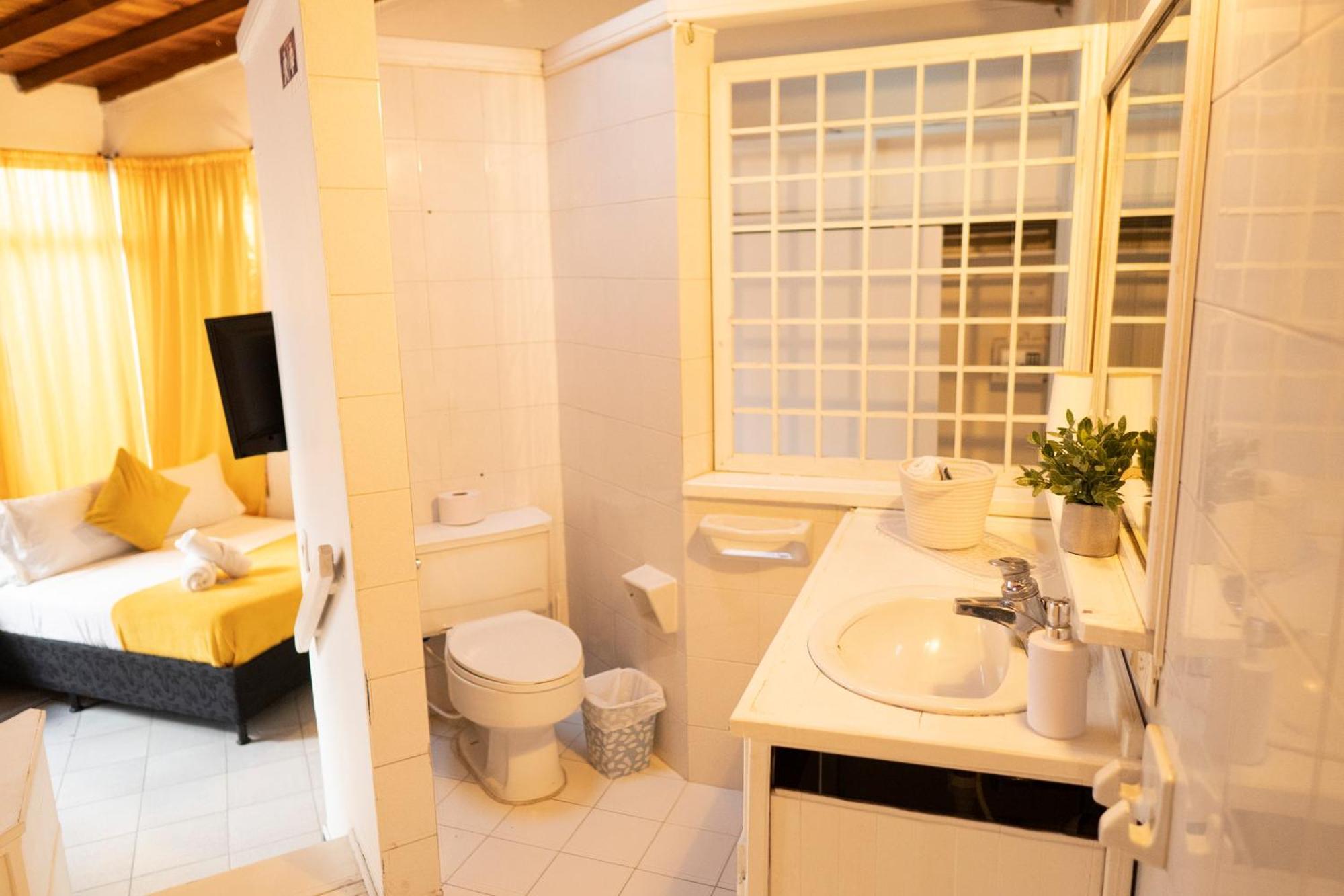 Africa House-Casa Hotel Laureles-La70 Medellín Zewnętrze zdjęcie